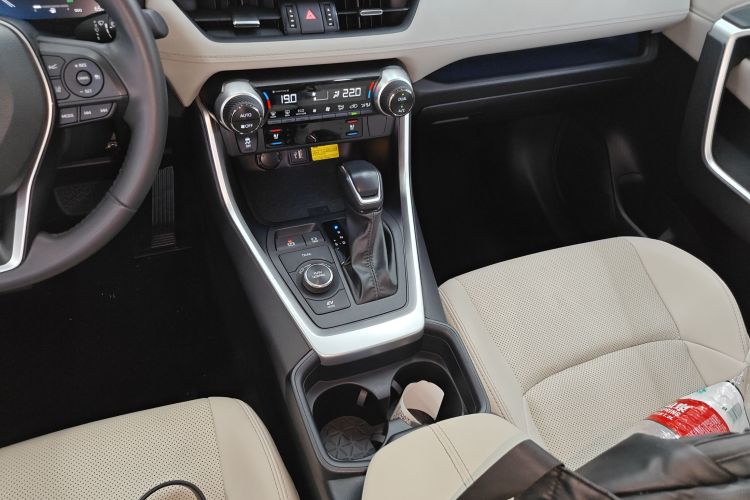 Toyota Wildlander 2024 imagem de carro #14