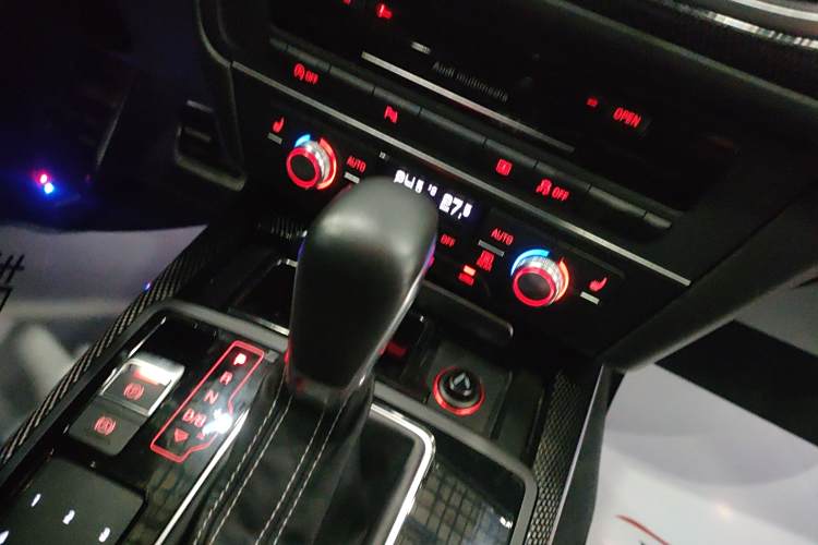 Audi S6 2017 imagem de carro #14