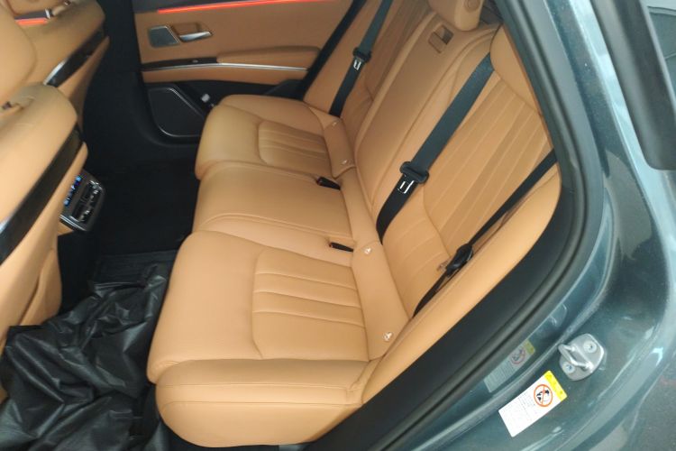 BYD HanL 2025 car image #14