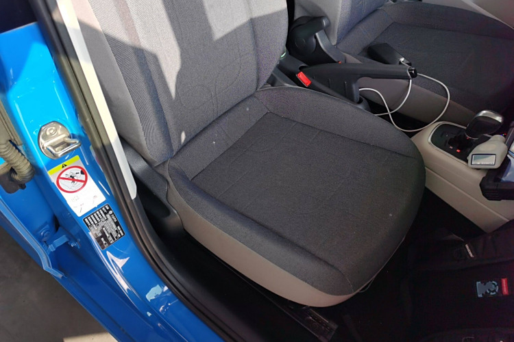 Volkswagen up! 2016 imagem de carro #14