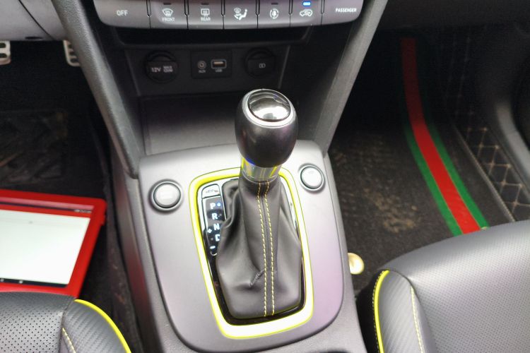 Hyundai ENCINO 2018 car image #14