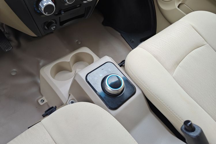 2024 car image #14