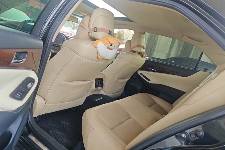 丰田 皇冠 2018 #14 丰田 皇冠 2018 汽车图片 #14