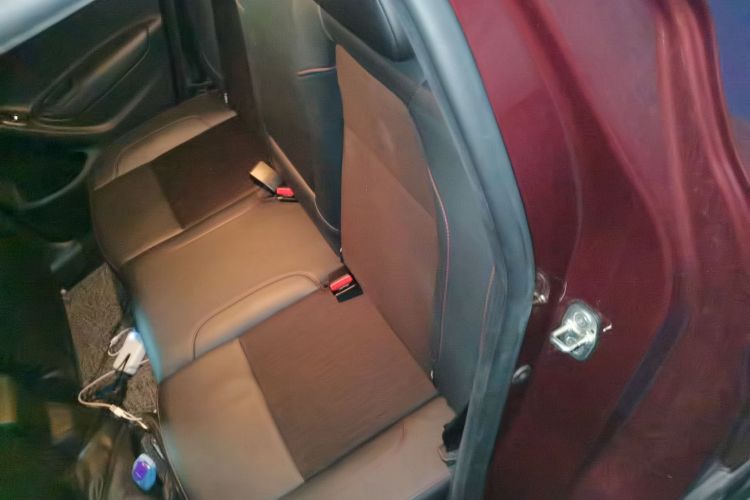 Citroen C3-XR 2015 #14 Citroen C3-XR 2015 car image #14