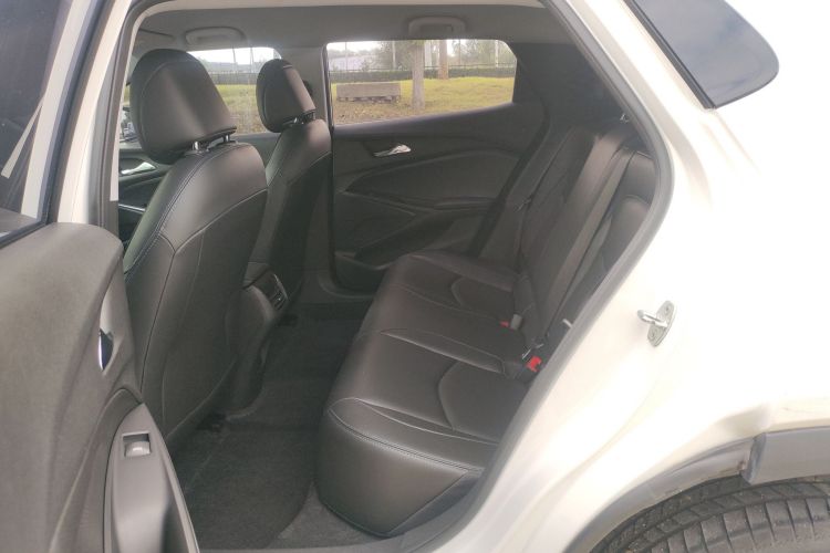 Chevrolet Charm 2024 car image #14