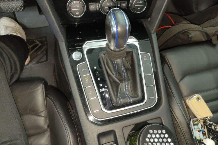 Volkswagen Variant New Energy 2019 صورة سيارة #14