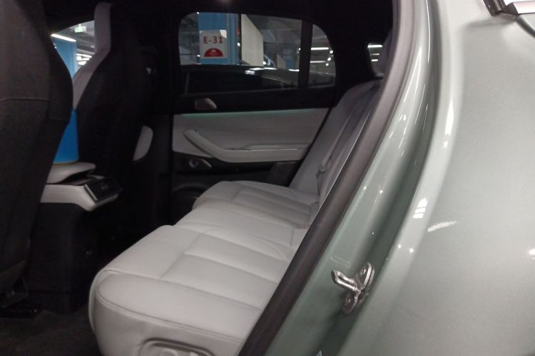 蔚来 蔚来EC7 2023 汽车图片 #14