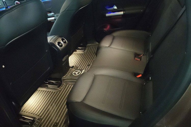 Mercedes-Benz EQA Class 2022 #14 Mercedes-Benz EQA Class 2022 imagen de coche #14