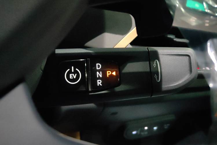 起亚 起亚EV5 2025 汽车图片 #14