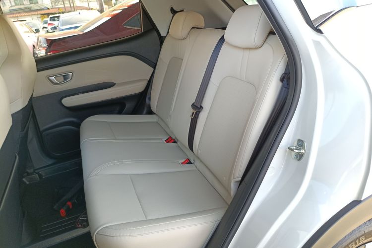 五菱汽车 五菱纯电小型SUV 2025 汽车图片 #14