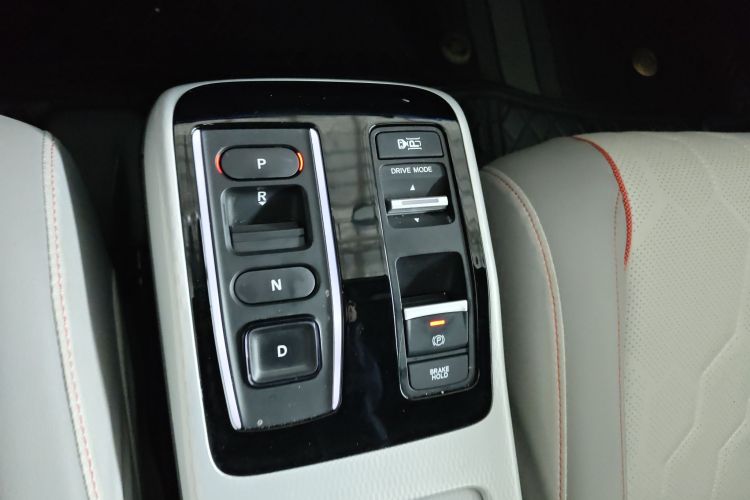 Honda e:NS2 2024 #14 Honda e:NS2 2024 car image #14