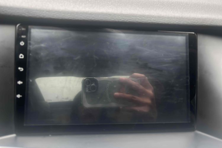 GEELY Ulion 2018 immagine di auto #14