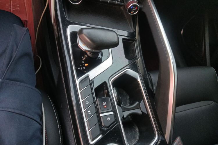 GEELY Tugella S 2022 car image #14