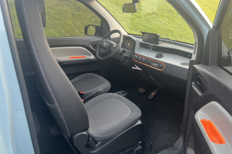 Wuling Hongguang MINI EV 2020 immagine di auto #14