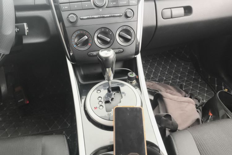 Mazda CX-7 2015 immagine di auto #14