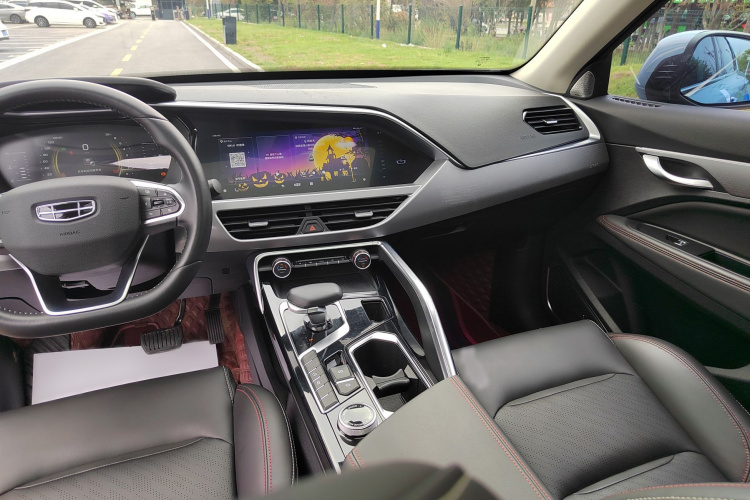 GEELY Tugella S 2021 #14 GEELY Tugella S 2021 car image #14