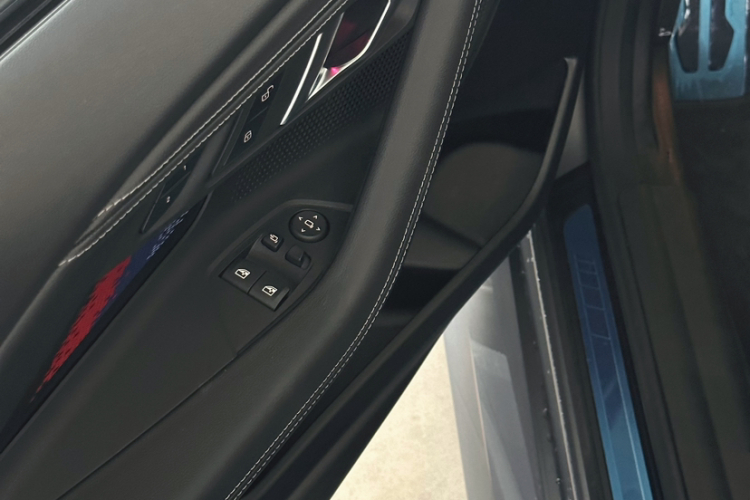 BMW M235L 2025 immagine di auto #14