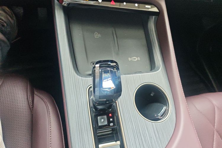 Jetour X90 PRO 2025 #14 Jetour X90 PRO 2025 car image #14