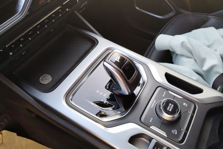 GEELY OkavangoR7 2021 car image #14