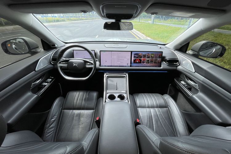 Xpeng G9 2022 #14 Xpeng G9 2022 immagine di auto #14