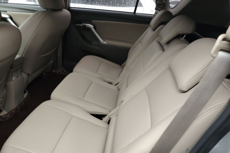 Toyota Verso 2017 car image #14