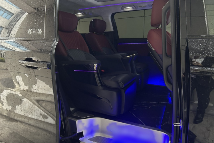 GAC Trumpchi E9 2025 #14 GAC Trumpchi E9 2025 car image #14