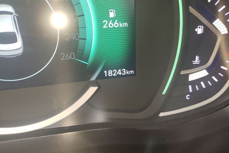 Hyundai Lafesta 2020 #14 Hyundai Lafesta 2020 immagine di auto #14