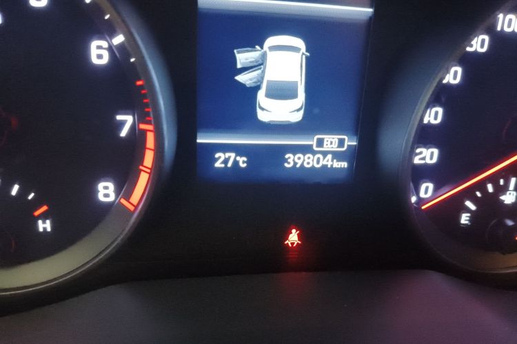 Hyundai Elantra AD 2020 immagine di auto #14