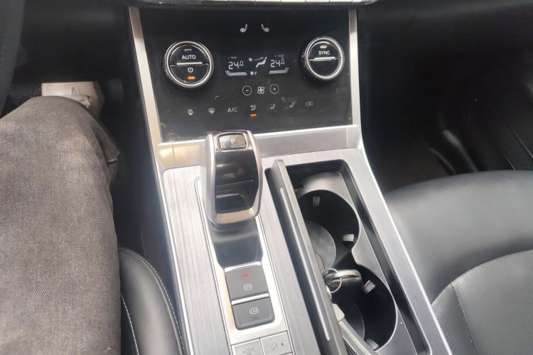 Chery Tiggo 8 2022 #14 Chery Tiggo 8 2022 immagine di auto #14