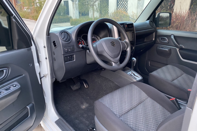 Suzuki Jimny (Imported) 2017 immagine di auto #14