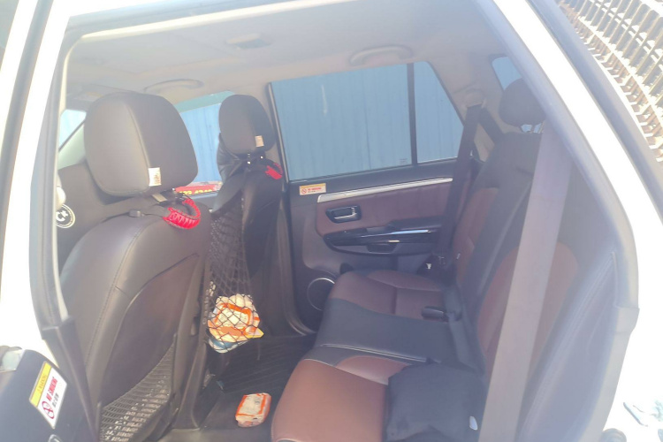 Haval H5 Class 2018 #14 Haval H5 Class 2018 car image #14