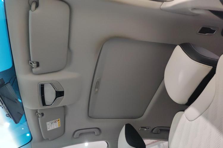 GEELY Emgrand L 2021 #14 GEELY Emgrand L 2021 car image #14