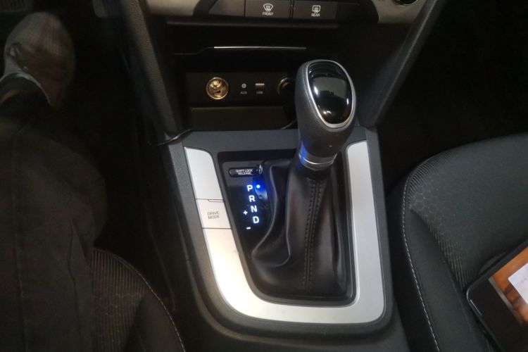 Hyundai Elantra AD 2017 car image #14