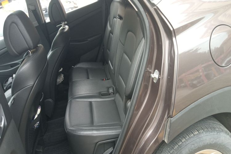 Hyundai Tucson (Imported) 2018 #14 Hyundai Tucson (Imported) 2018 car image #14