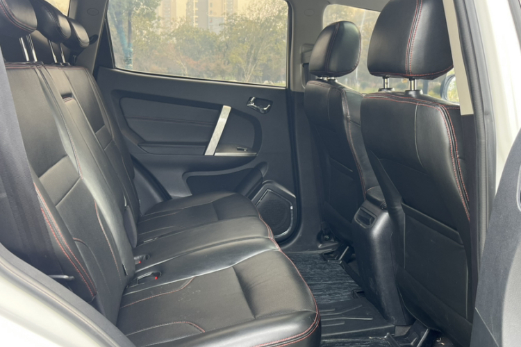 GEELY GX7 2016 car image #14