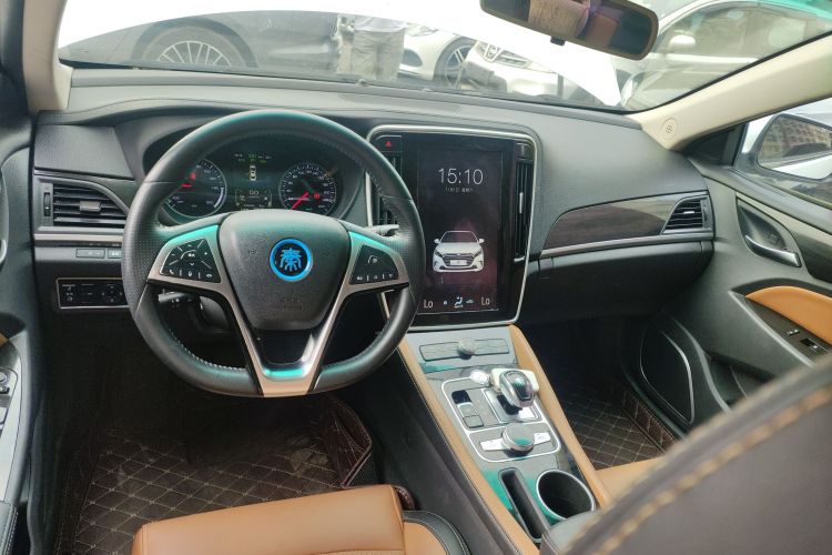 BYD Qin New Energy 2018 car image #14