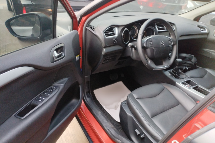 Citroen C4L 2017 image de voiture #14