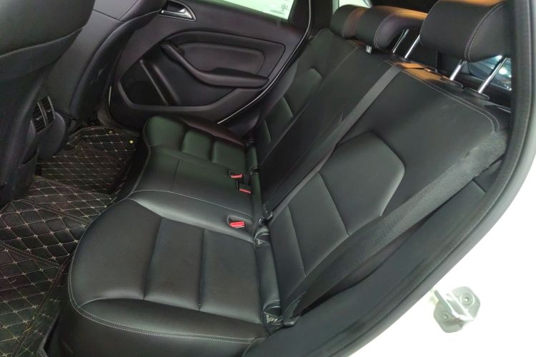 Mercedes-Benz B Class 2017 #14 Mercedes-Benz B Class 2017 صورة سيارة #14