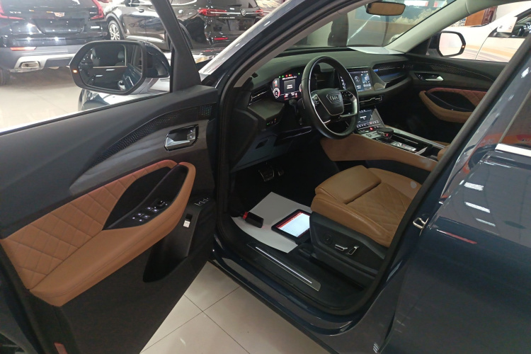 Audi Q6 2024 изображение автомобиля #14