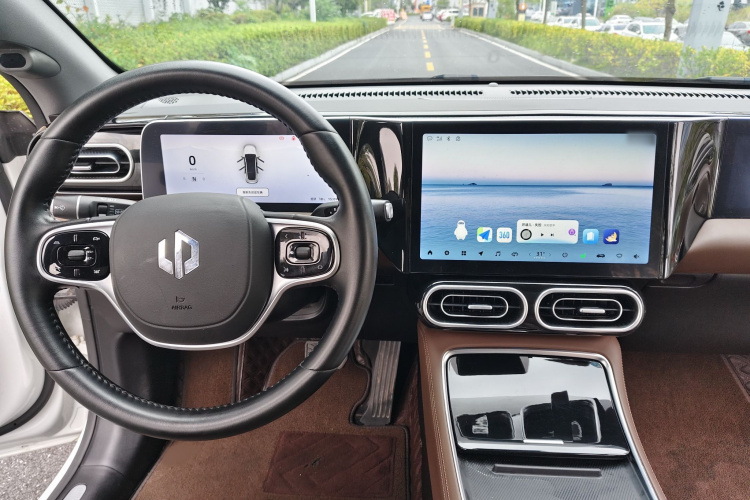 零跑汽车 零跑C01 2023 汽车图片 #14