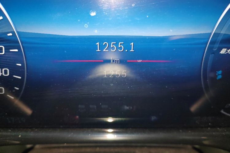 Mercedes-Benz E Class New Energy 2025 immagine di auto #14