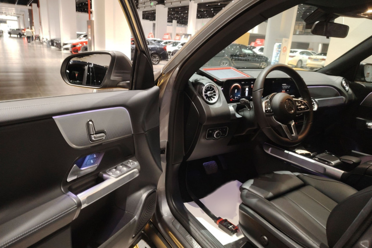 Mercedes-Benz GLB Class 2022 #14 Mercedes-Benz GLB Class 2022 car image #14