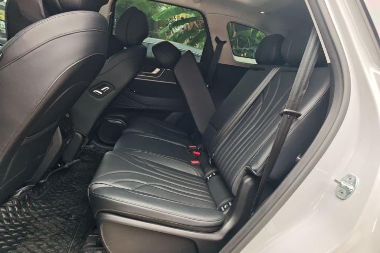 Chery Fulwin 2024 #14 Chery Fulwin 2024 car image #14