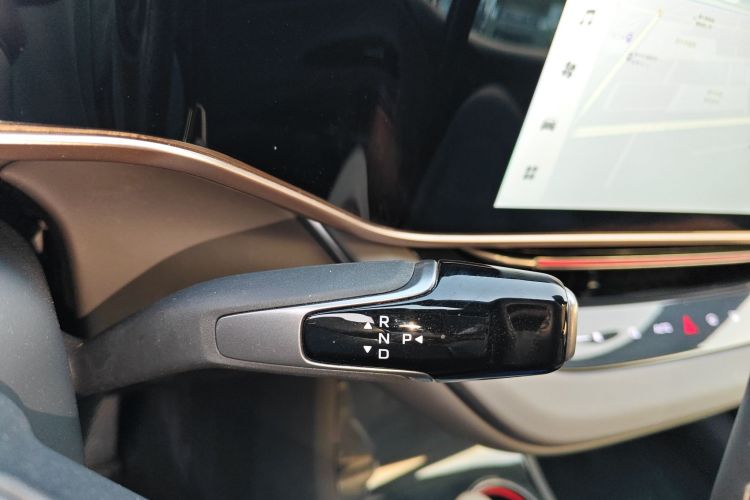 HongQi EH7 2024 car image #14