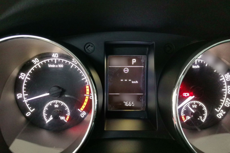 Skoda Yeti (Imported) 2016 car image #14