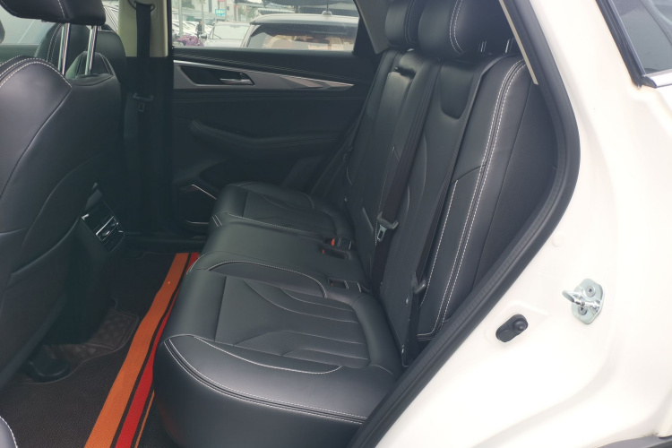 Changan CS85 Coupe 2022 car image #14