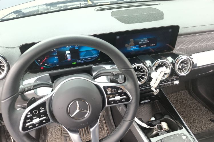 Mercedes-Benz EQB Class 2023 #14 Mercedes-Benz EQB Class 2023 car image #14