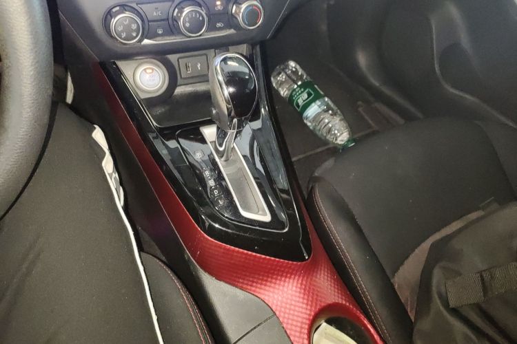 日产 蓝鸟经典 2018 汽车图片 #14