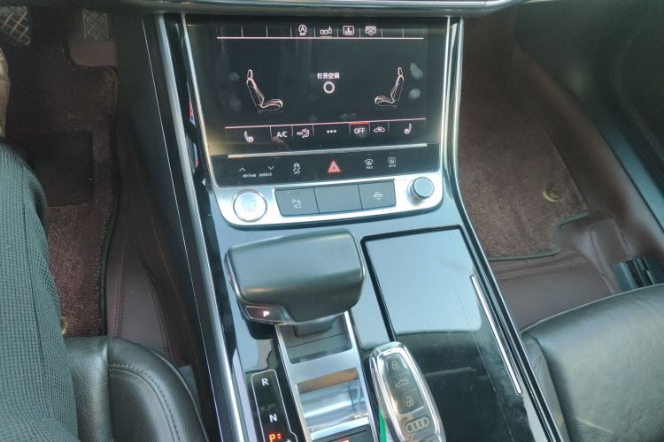 奥迪 奥迪A8 2018 汽车图片 #14