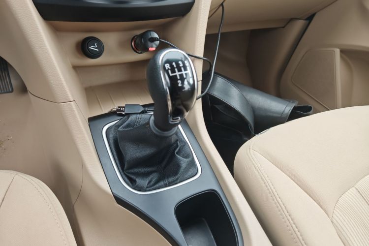 五菱汽车 五菱730 2019 #14 五菱汽车 五菱730 2019 汽车图片 #14